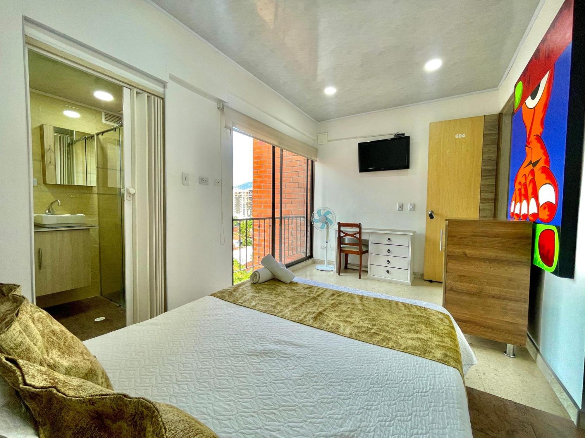 Hotel Torre Primavera Меделин Екстериор снимка
