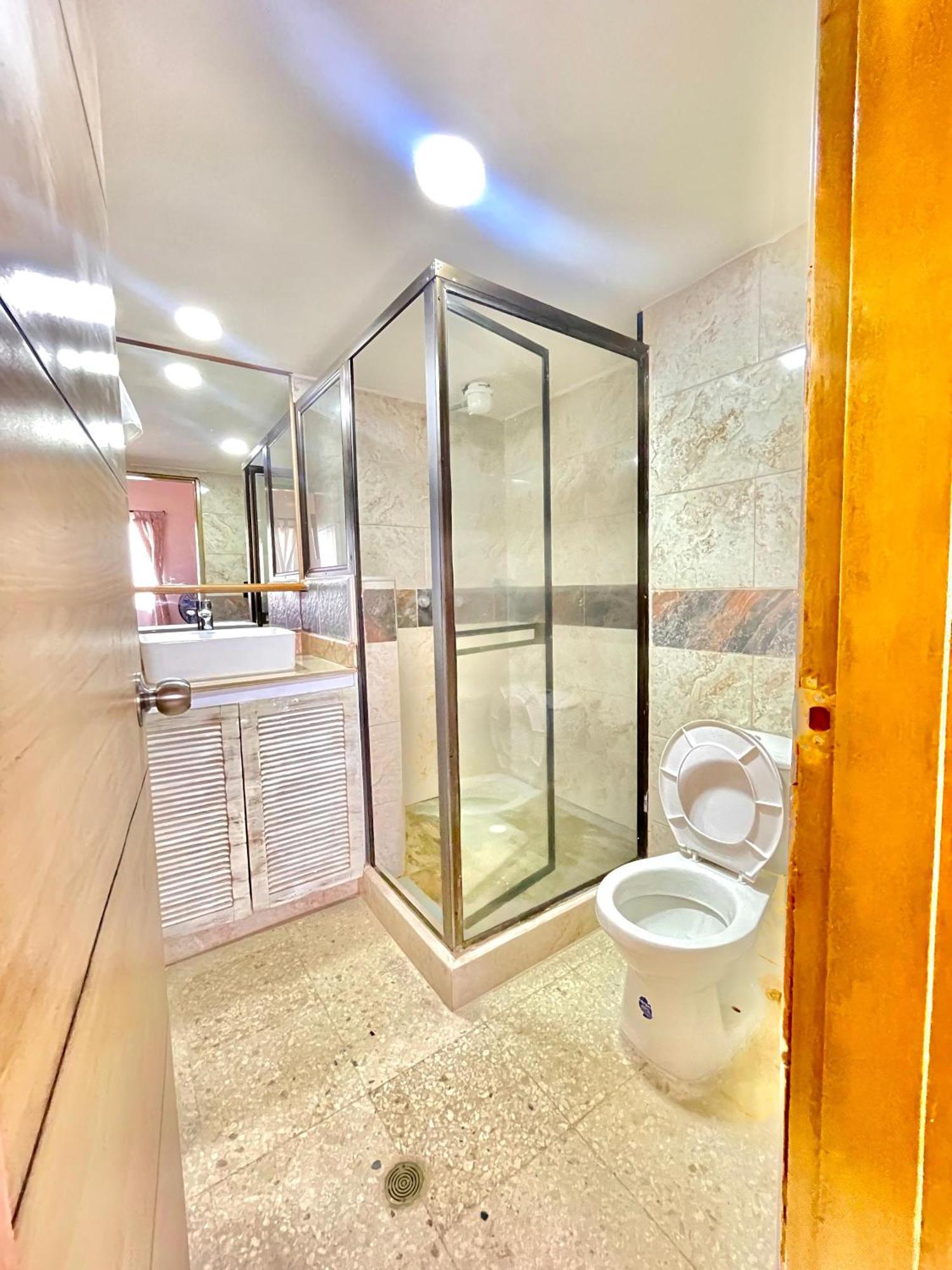 Hotel Torre Primavera Меделин Екстериор снимка